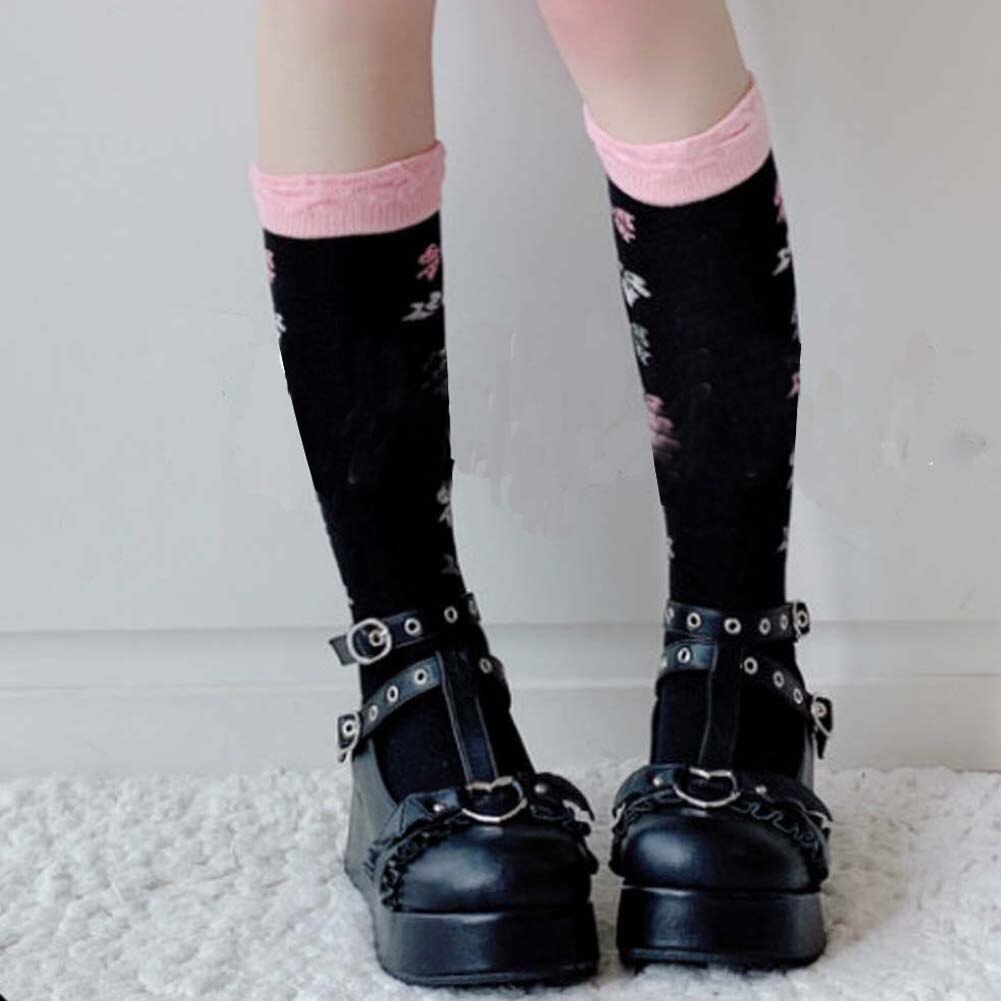 Batwing Heart Buckle Detail Platform Pumps