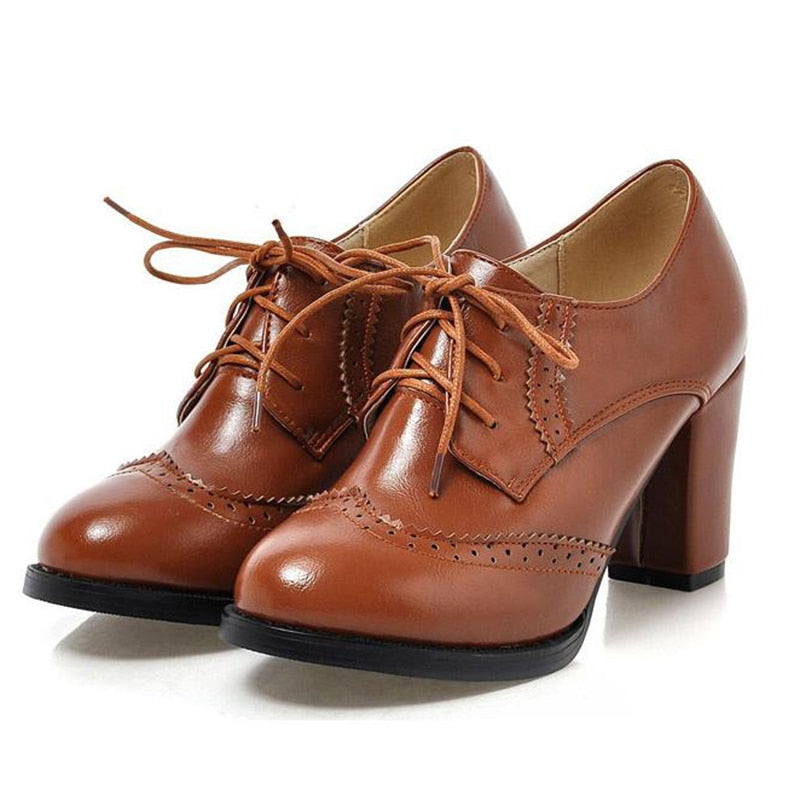 Vintage Style Lace Up Brogue Heels