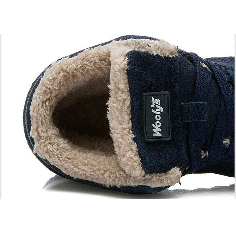 Fluffy Interior High Top Running Shoes