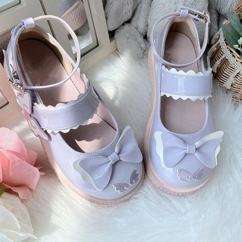 Kawaii Wing Detail Embroidered Mary Jane Pumps